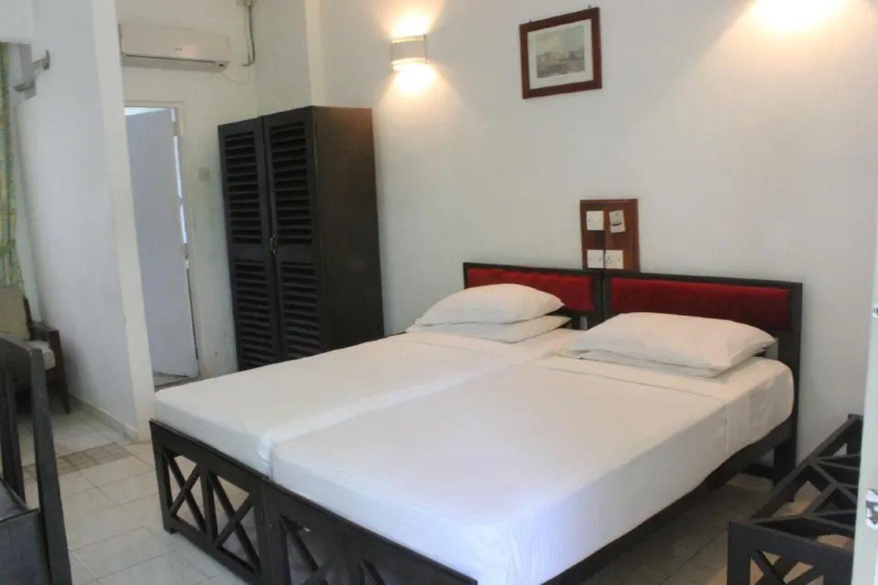 Ap Nippon Beach Hikkaduwa Ngoại thất bức ảnh