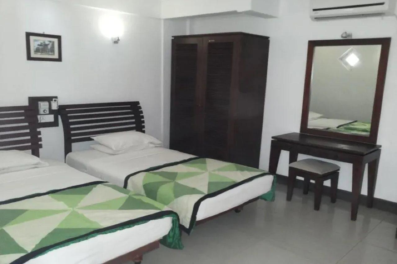 Ap Nippon Beach Hikkaduwa Ngoại thất bức ảnh
